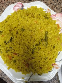 صورة لوصفة ارز بالخضار السريع