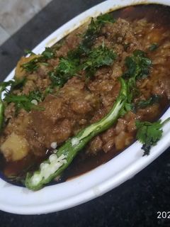 कीमा विद अरबी (keema with arbi recipe in Hindi) रेसिपी मुख्य फोटो