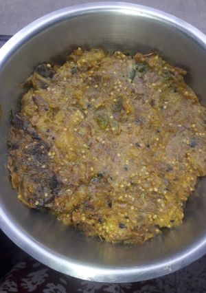 A picture of Baingan bharta.