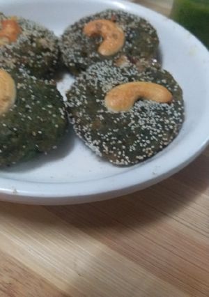 A picture of Hariyali corn peas tikki.