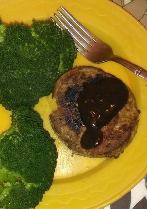 A picture of Healthy Pancakes with steamed broccoli.
