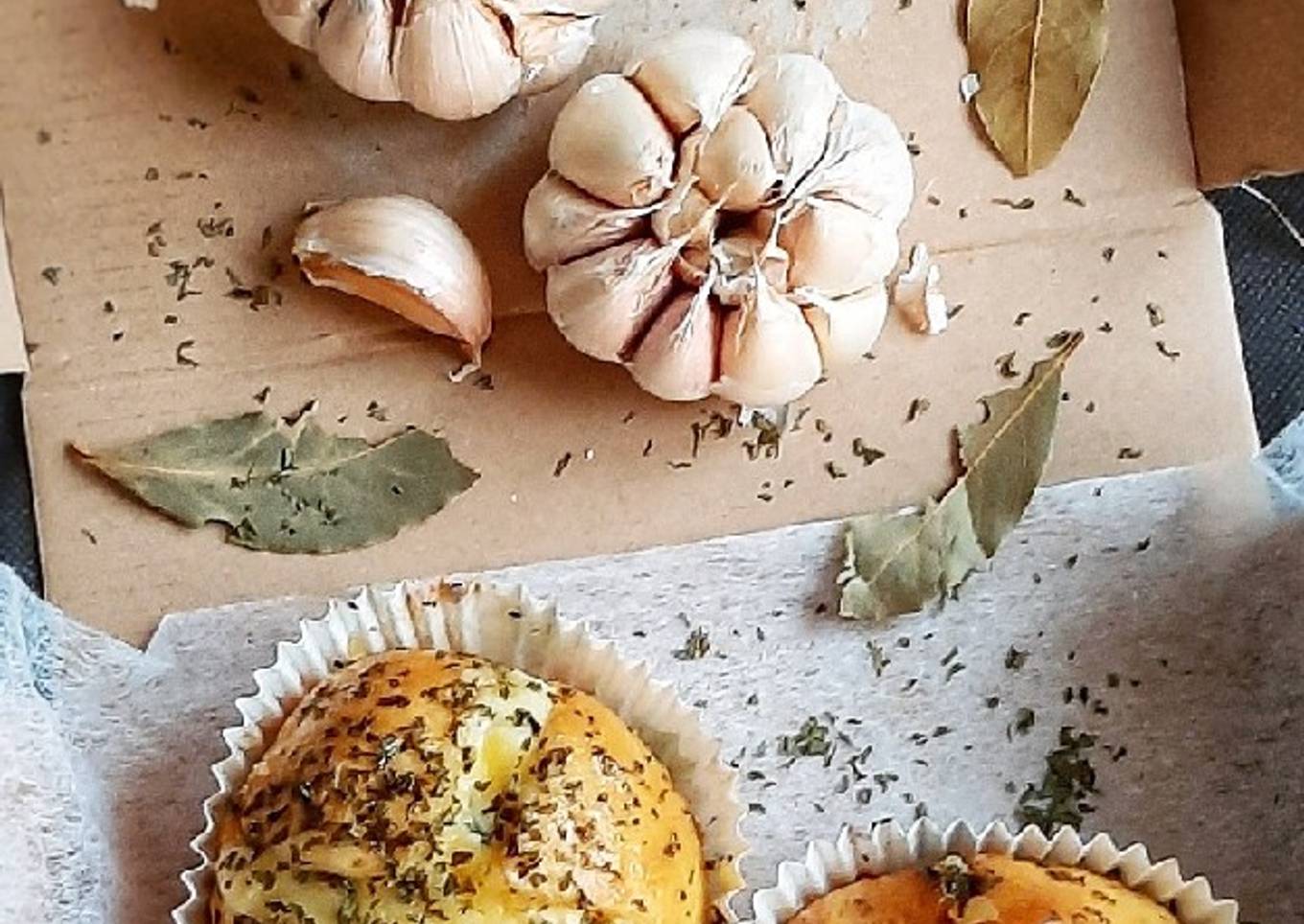 Korean Garlic Cheese Bread