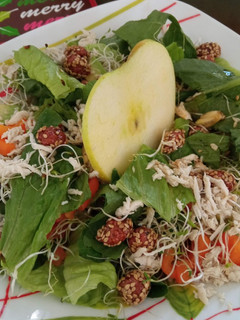 Una foto de Ensalada fresca y agridulce