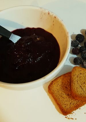 Una foto de Mermelada casera de arándanos