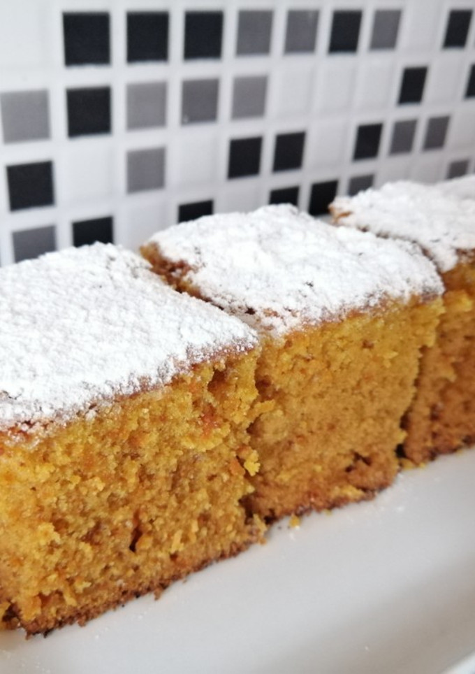 Una foto de Torta de zanahoria 🥕 😋