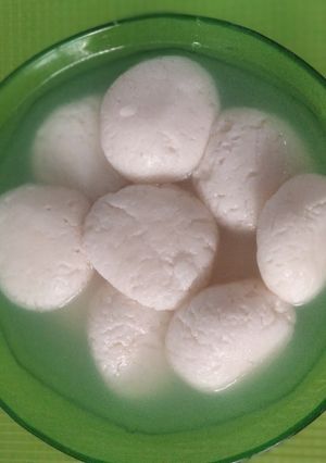 A picture of Rasgulla.