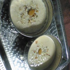 A picture of Rice kheer.