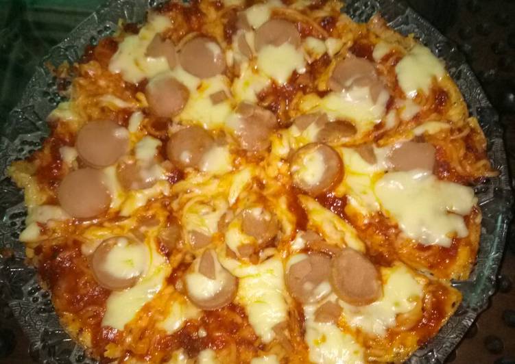 Resep Pizza mie ala ibu mika yang Enak
