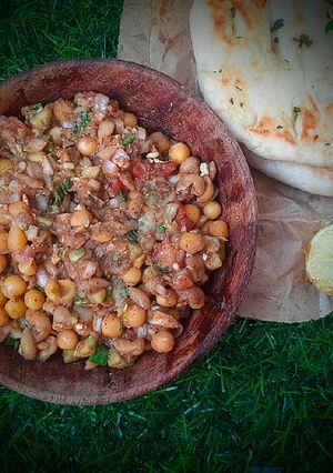 A picture of Matar ki chaat.