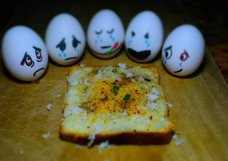 Chessy Baked Egg Toast