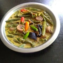 A picture of Dherosher jhaal(lady's finger mustard paste curry).