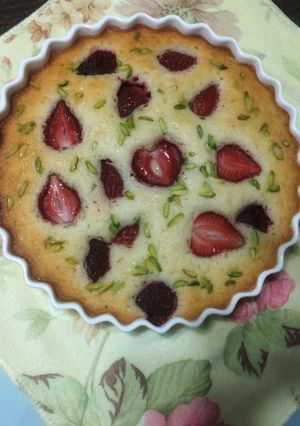 عکسی از دستور کیک توت فرنگی