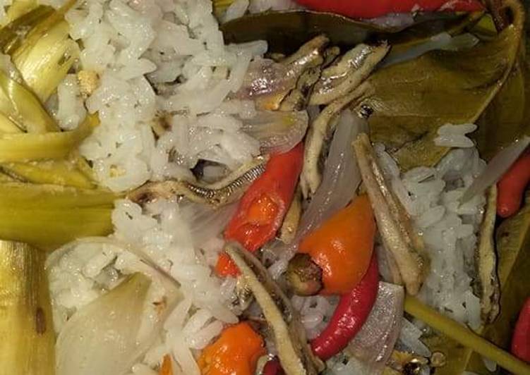 Nasi Liwet Teri (Magiccom)