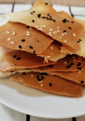 香脆可口的芝麻脆片|簡單食譜 的食譜成品照片