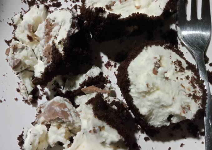 Bagaimana cara buat Oreo ice cream rolls with Cadbury chocolate chunks  istimewa