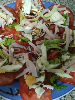 Foto principal de Tomate con queso de cabra