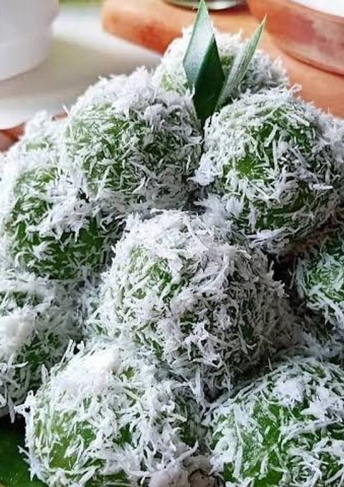 Foto resep Resep Klepon Simpel Kenyal (Takaran Gelas&Sendok)