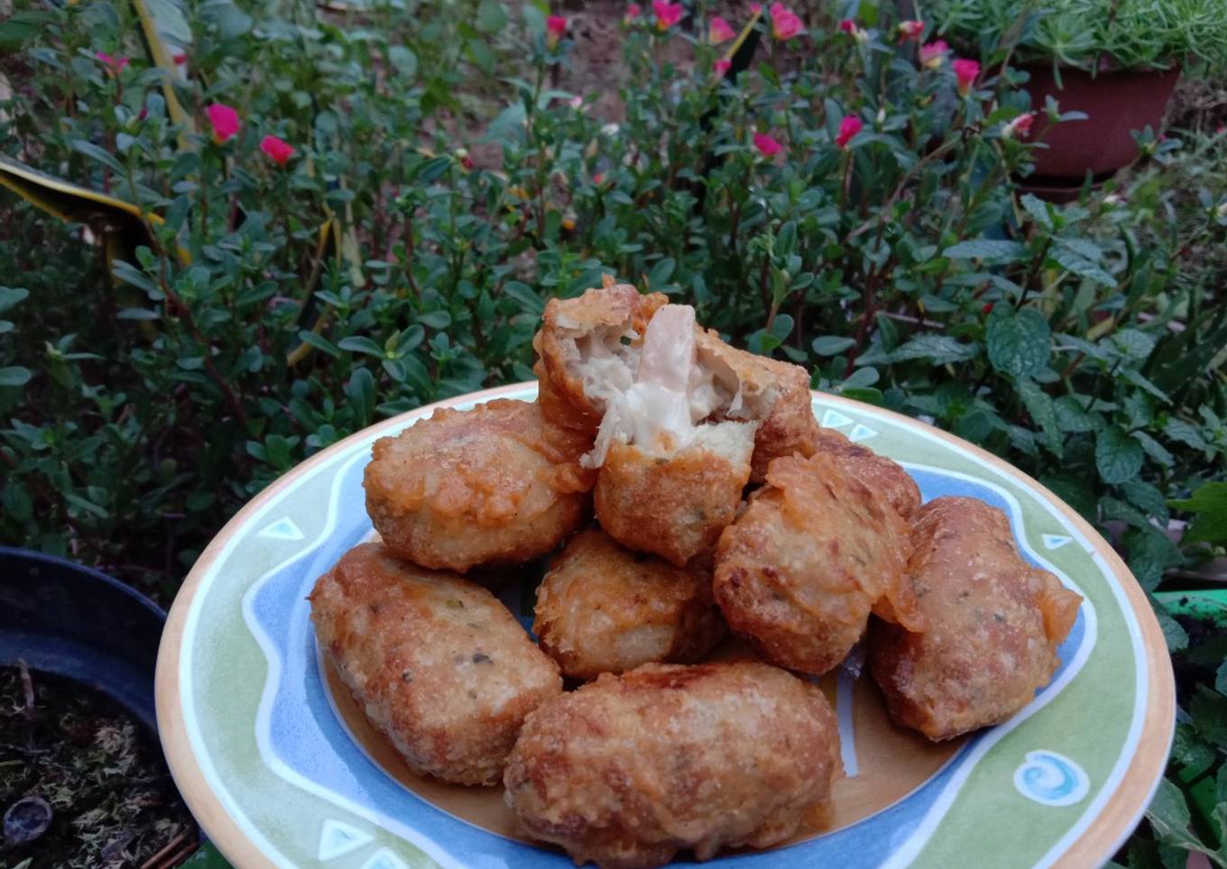 Nugget lsi (Mozarella & Sosis)