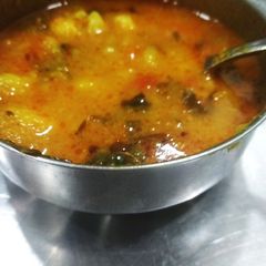 A picture of Aloo sabji.