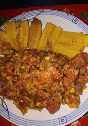 Una foto de Arroz con salsa que sobró