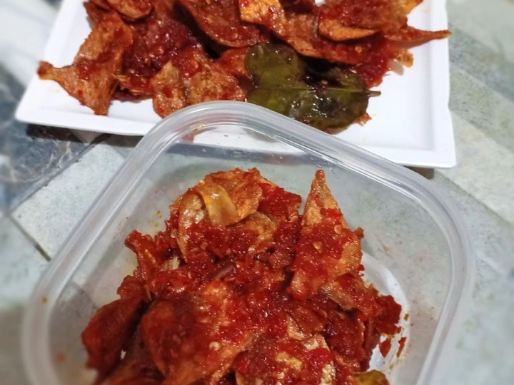 Langkah Gampang Menyiapkan Resep Balado ikan Asin Kerupuk yang Bikin Ngiler Anti Ribet, Uenak Banget
