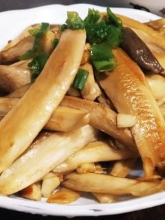 椒鹽杏鮑菇 的食譜成品照片