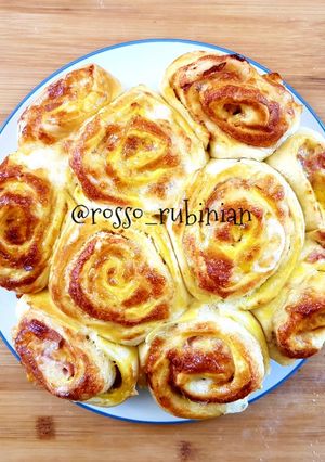 Foto di Torta di rose salata