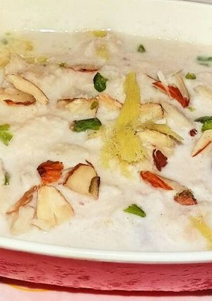 A picture of Chena mewa kheer.