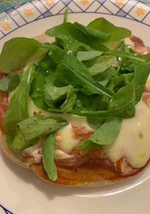 Una foto de Pizza con harina de avena y huevo