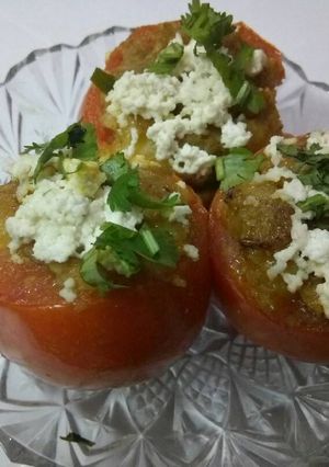 A picture of Green pea stuff tomato.