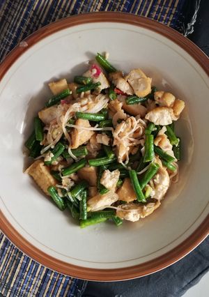 Foto resep Oseng Kacang Tahu Bumbu Iris
