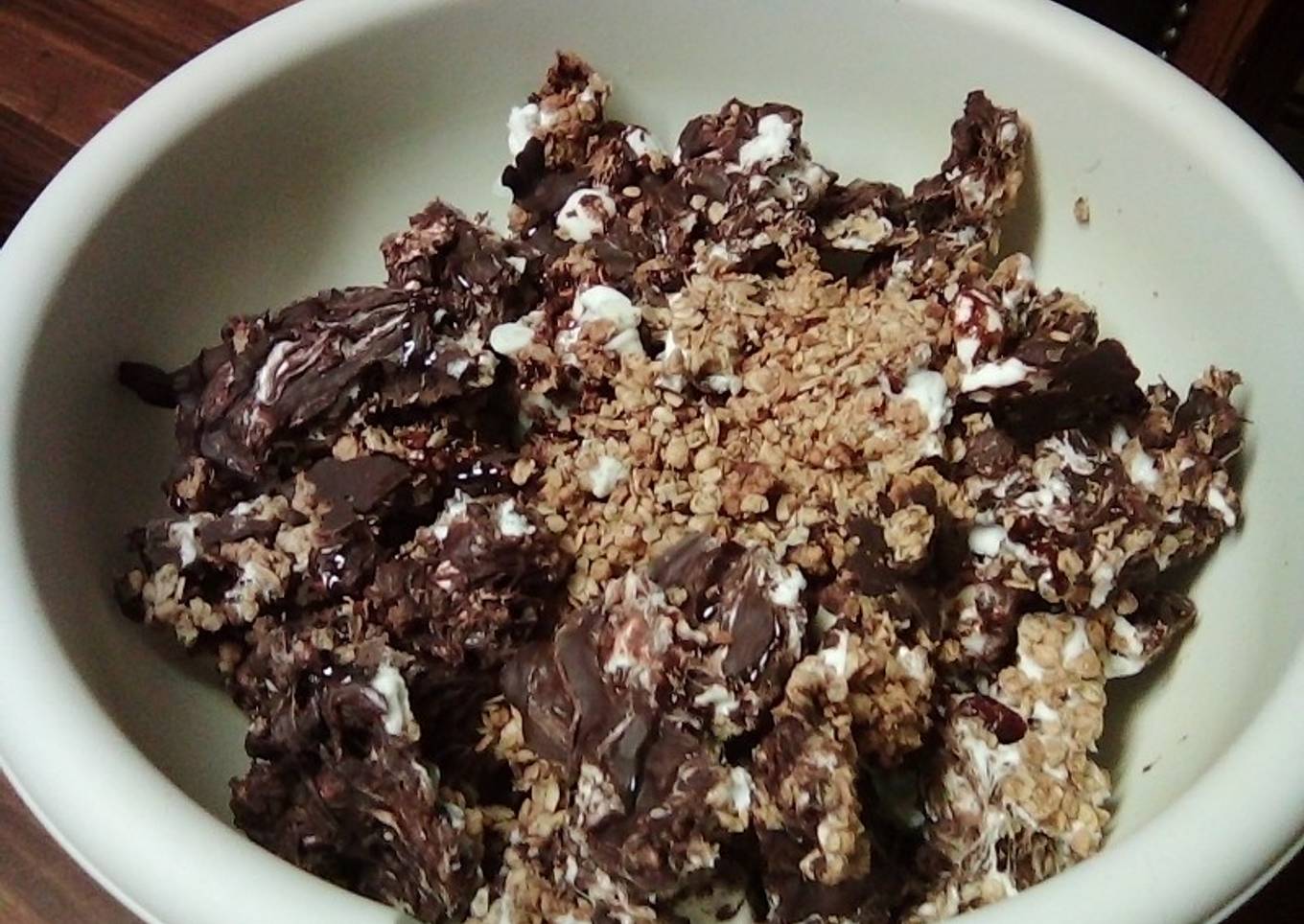 Granola s'mores