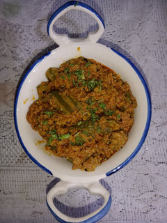 बेसन तुरई (Besan Torai recipe in hindi) रेसिपी मुख्य फोटो