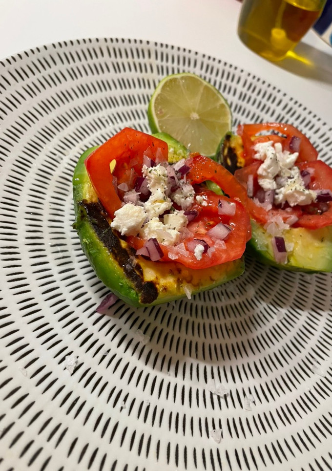 Una foto de Aguacate asado