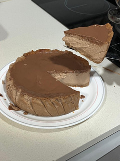 Una foto de Tarta de queso con bombones lindt
