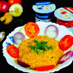 A picture of Vegetable Oats Upma.