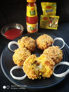 ভেজিটেবিল ম্যাগি চীজ বল (Vegetable maggi cheese ball recipe in Bengali) রেসিপির প্রধান ছবি
