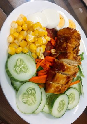 Hình của món Salad ức gà.