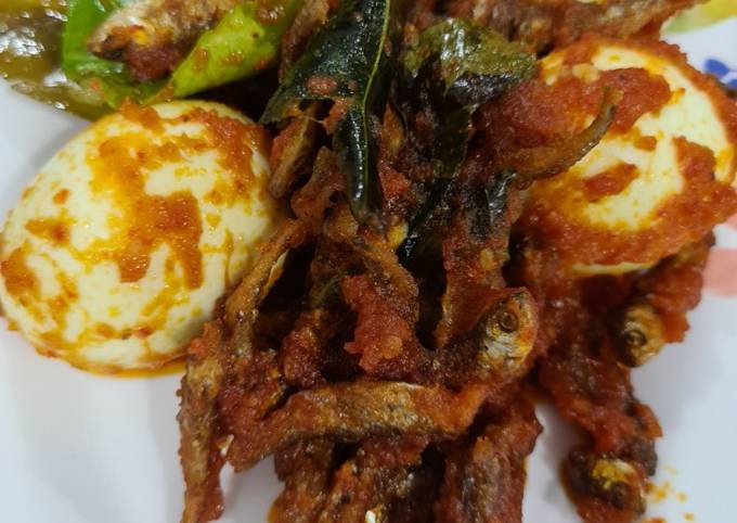 Balado telor bilih