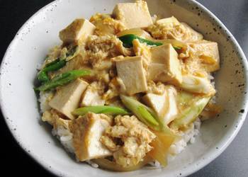 Easiest Way to Prepare Yummy Tofu  Egg Rice Bowl