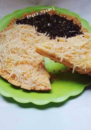 Foto resep Pie Susu topping keju meses Teflon (No Mixer No Oven)