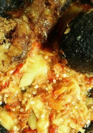 Foto resep Sambel Pencit & Ikan Haruan Goreng