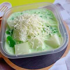 A picture of Buko Pandan.
