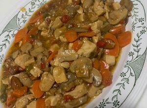 Foto principal de Pollo con almendras (mi primera vez)