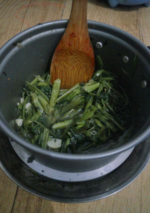 Foto resep Kangkung Rebus (Tumis?) Anak Kos