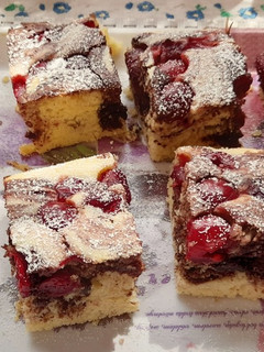 Meggyes bociszelet 🍒🐄🍰 recept fotója