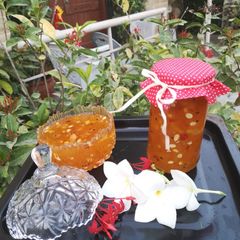 A picture of Kairi ki khatti, meethi, teekhi chutney (raw mango chutney).