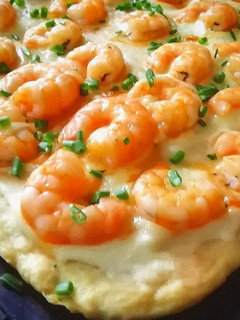 Una foto de Coca con Gambas y Alioli