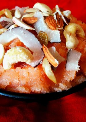A picture of Suji halwa.
