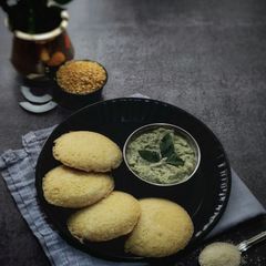 A picture of Upvas Idli /Fasting Idli.